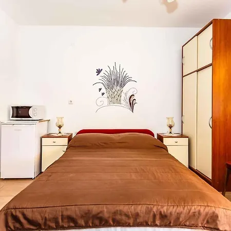 In - Insel Krk 13213 Apartman *