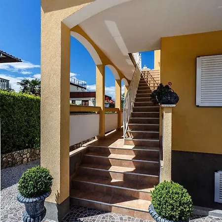 In - Insel Krk 13213 Apartman *